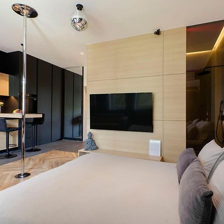 Lupoapartments Z Jacuzzi Pole Dance Leczycka 29 Klimatyzacja Parking Dostep Na Kod Łódź Eksteriør billede