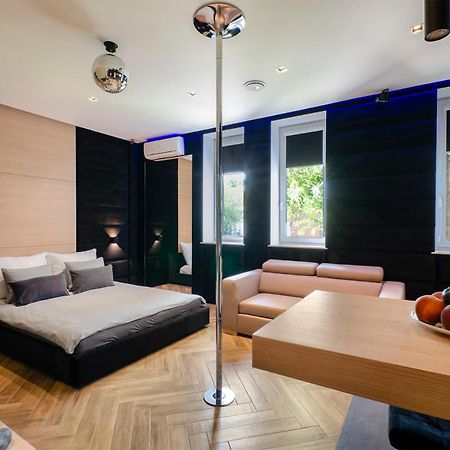 Lupoapartments Z Jacuzzi Pole Dance Leczycka 29 Klimatyzacja Parking Dostep Na Kod Łódź Eksteriør billede