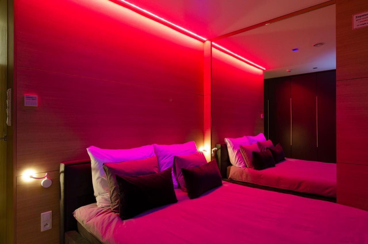 Lupoapartments Z Jacuzzi Pole Dance Leczycka 29 Klimatyzacja Parking Dostep Na Kod Łódź Værelse billede