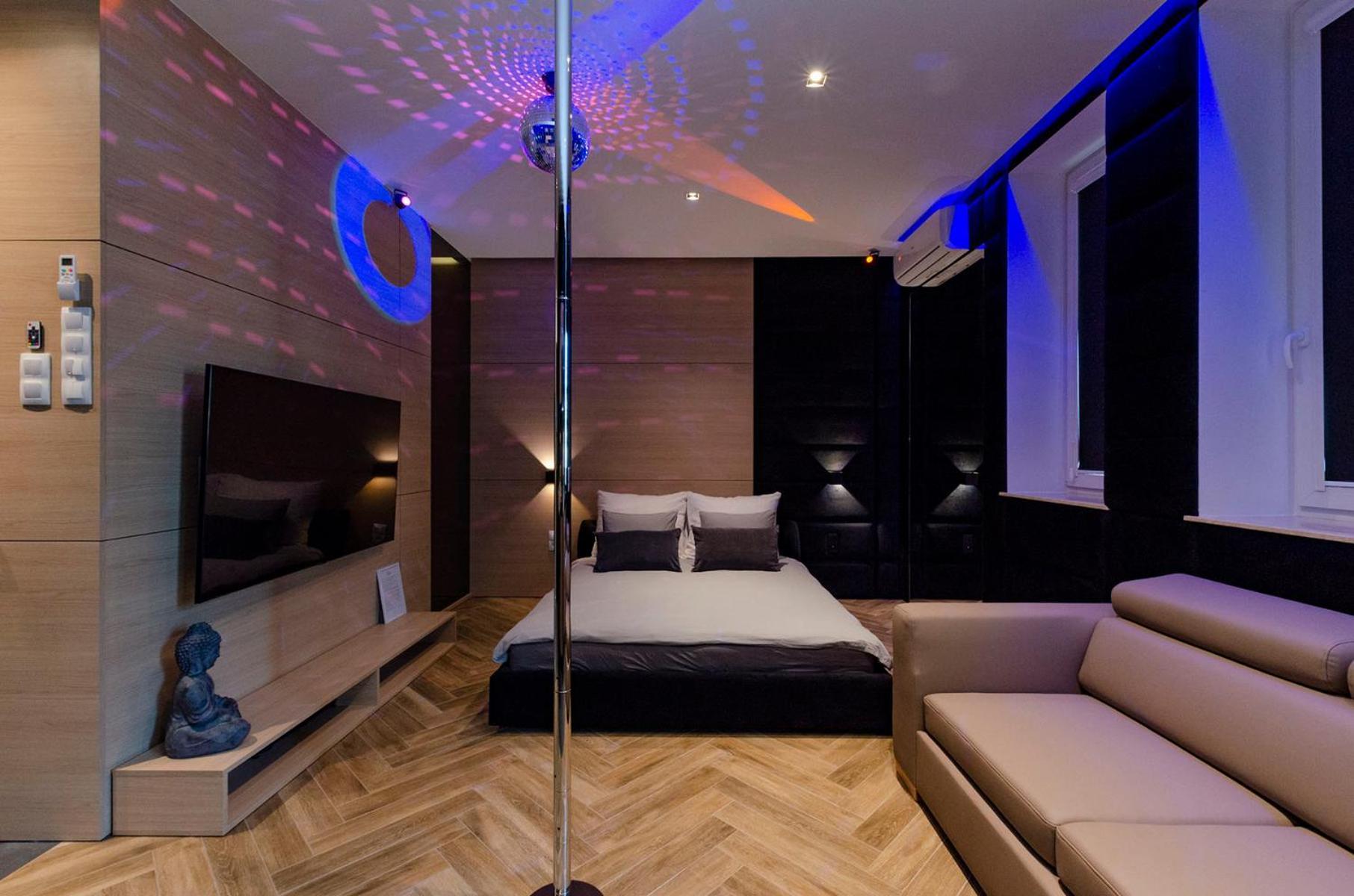 Lupoapartments Z Jacuzzi Pole Dance Leczycka 29 Klimatyzacja Parking Dostep Na Kod Łódź Eksteriør billede