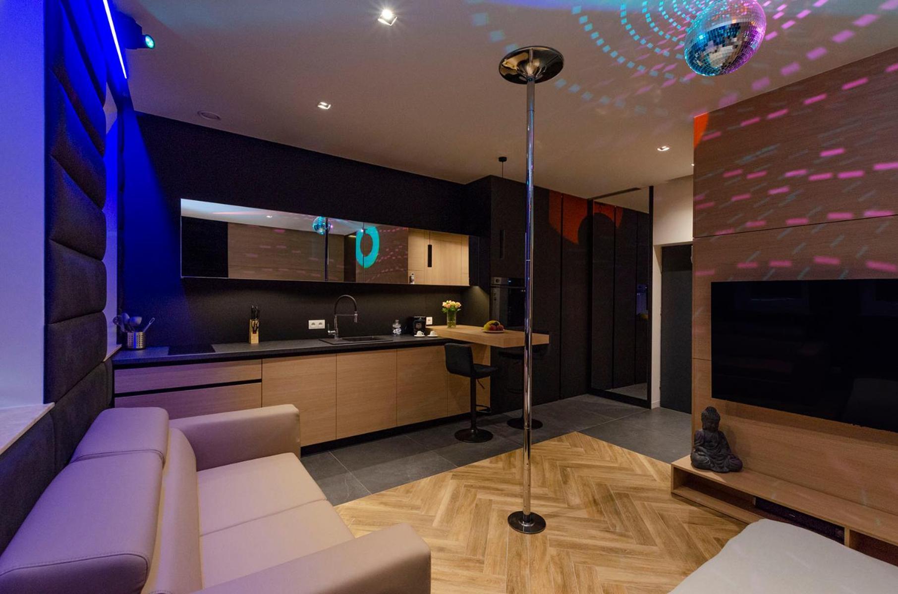 Lupoapartments Z Jacuzzi Pole Dance Leczycka 29 Klimatyzacja Parking Dostep Na Kod Łódź Eksteriør billede
